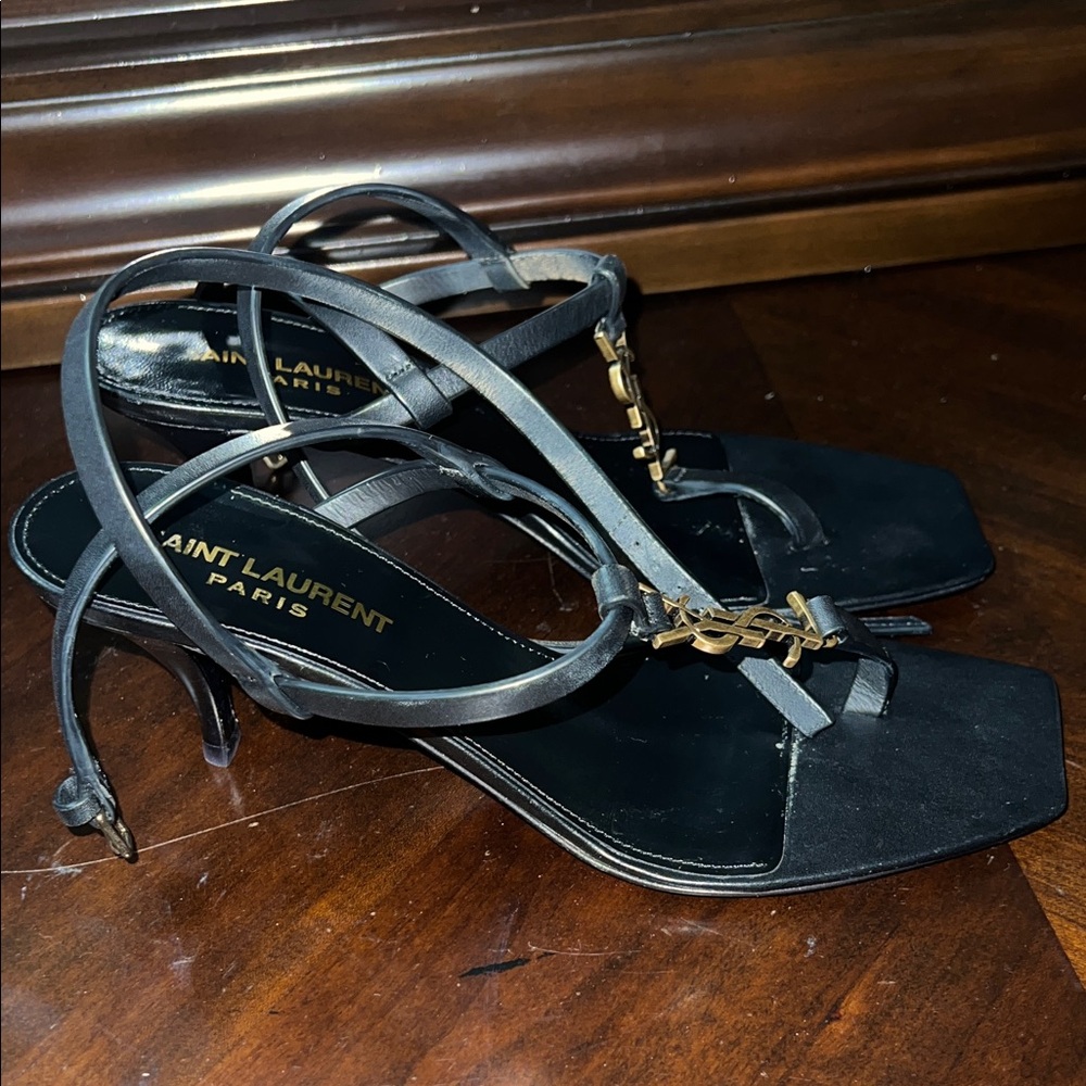 Saint Laurent Black Heeled Sandals with Gold Logo - Picture 5 of 6
